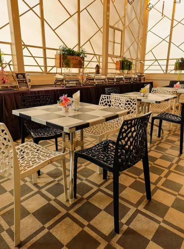 Restaurants-in-Hiran-Magri